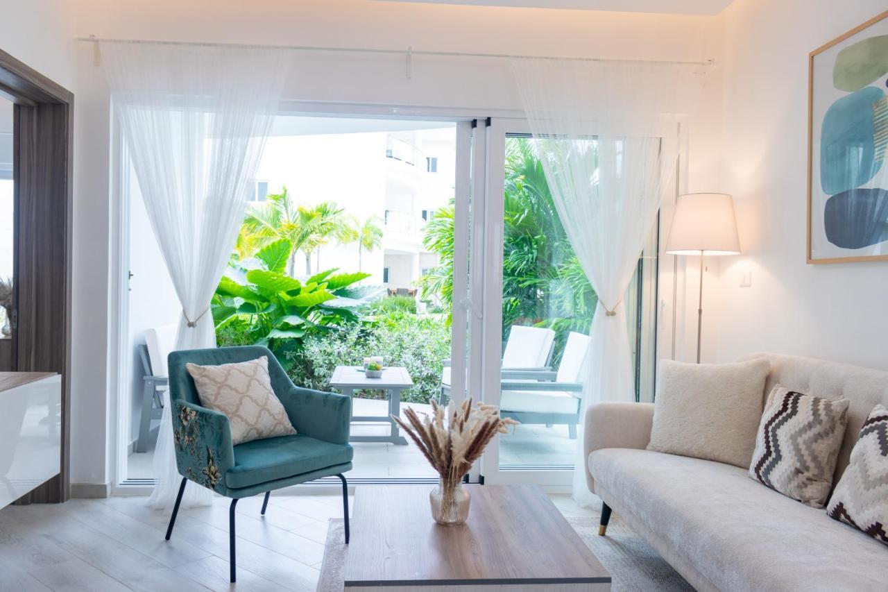 Family Getaway Apartment - Right On The Beach Punta Cana Exteriér fotografie